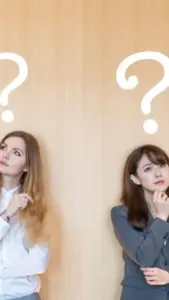 2 Frauen mit Fragezeichen über ihren Köpfen, Persönlichkeit Contact Yourself